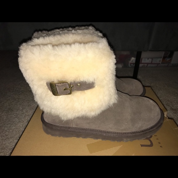 UGG Shoes - Ugg Ellee Boots - Barely Worn